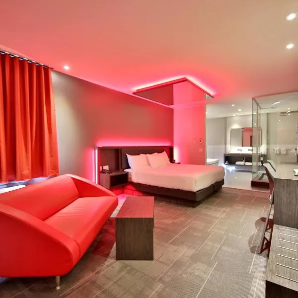 Hôtel Ô Laval, ξενοδοχείο στη Λαβάλ
