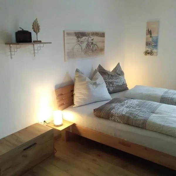 Bike Pension Knausz โรงแรมในPöls