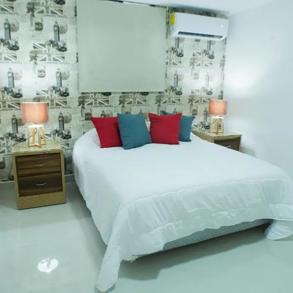 Malecon Rooms y Hotel, hotel in Santo Domingo
