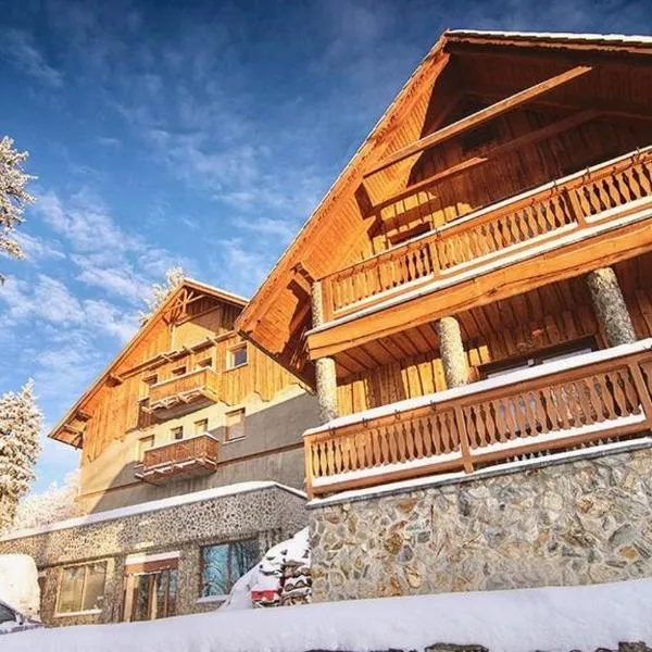 Domki - Pod Smerkami、シュクラルスカ・ポレンバのホテル