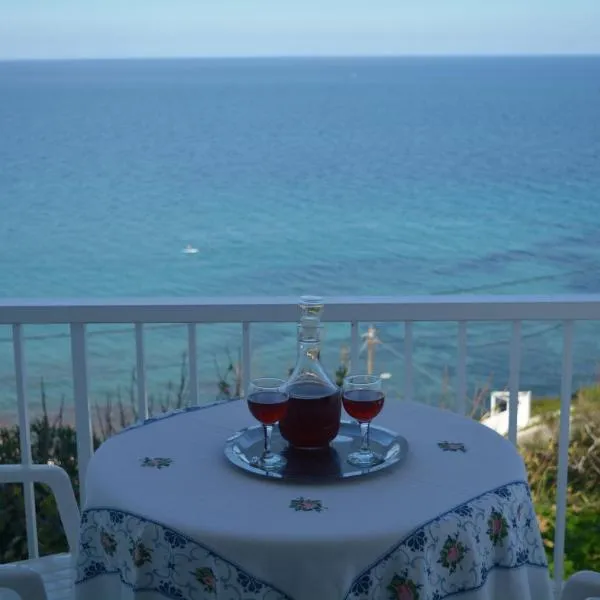 FIORE ROOMS, hotel en Akrotiri