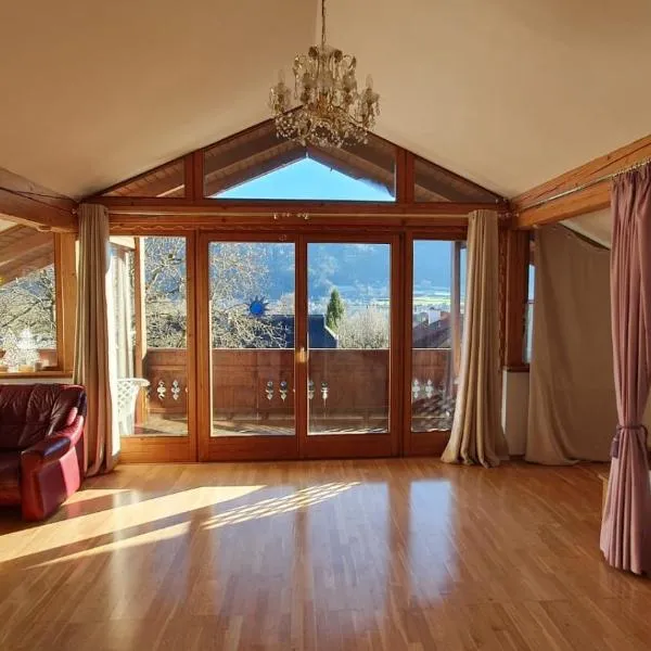 Ossiachersee Apartments, hotel v destinaci Steindorf am Ossiacher See