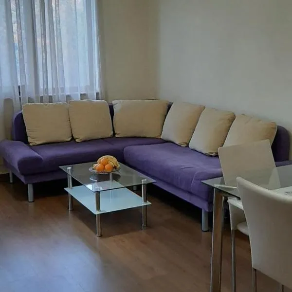 HostEx Trinity Apartment, hôtel à Stara Zagora