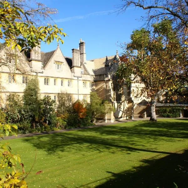Wadham College, hotel in Oxford