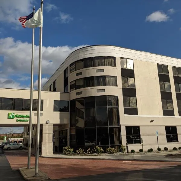 Holiday Inn Champaign by IHG, ξενοδοχείο σε Champaign
