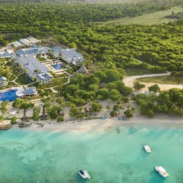 Secrets La Romana All-Inclusive Adult Only Resort & Spa، فندق في باياهيب