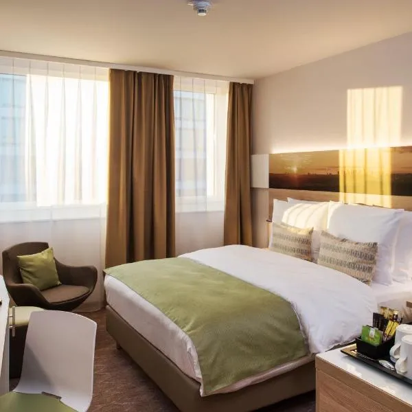 Holiday Inn Frankfurt Airport by IHG, hotell i Frankfurt am Main