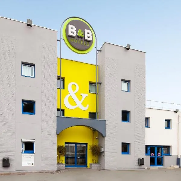 B&B HOTEL Montlhery – hotel w mieście Linas