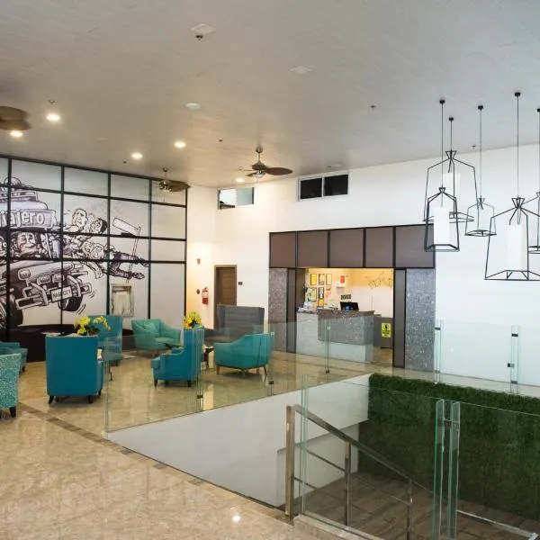 Dy Viajero Transient Hotel, hotel em Naga