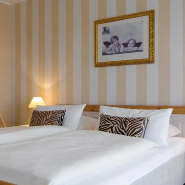 Pension Zöllner Garni，位于Weismain的酒店