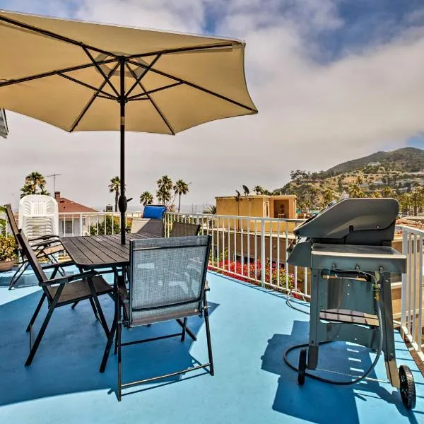 Ocean-View Home - Walk to Avalon City Center!, hotell sihtkohas Avalon