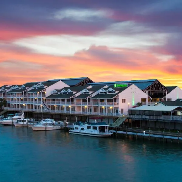 Holiday Inn & Suites Clearwater Beach S-Harbourside, hotel in Clearwater Beach