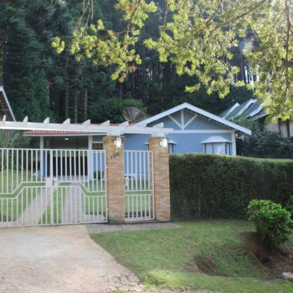 Casa Azul Campos do Jordão