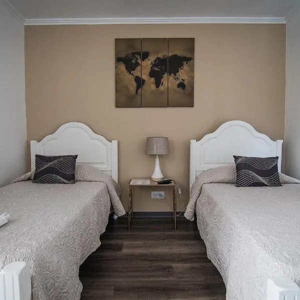 Casa de Hospedes Isaias, hotel v destinaci Angra do Heroísmo