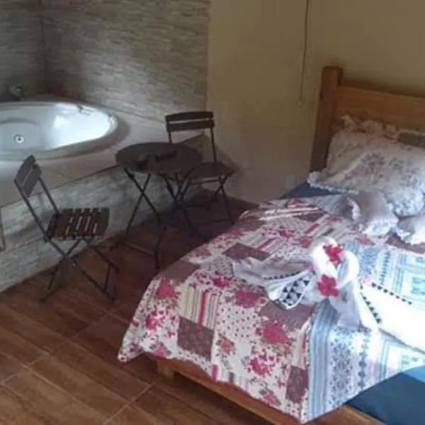 Pousada Leal Chalé, hotell sihtkohas Visconde De Maua