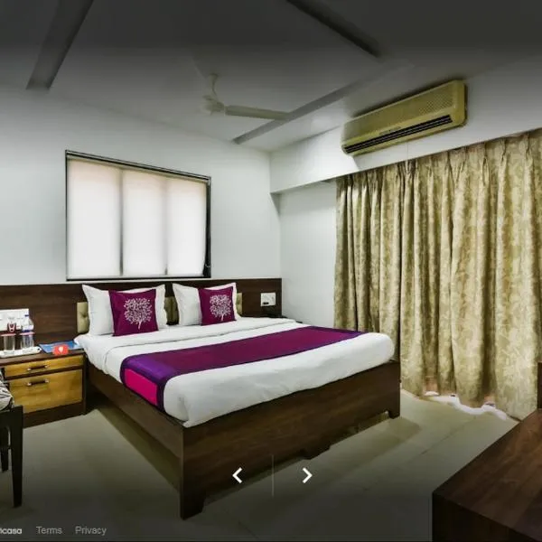 Hotel Shelter Palace, hotel in Navi Mumbai