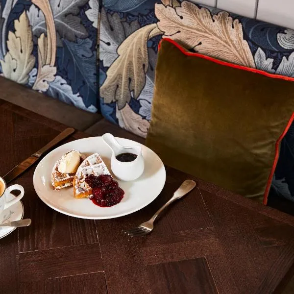 Hotel Indigo - Stratford Upon Avon by IHG، فندق في ستراتفورد أبون آفون