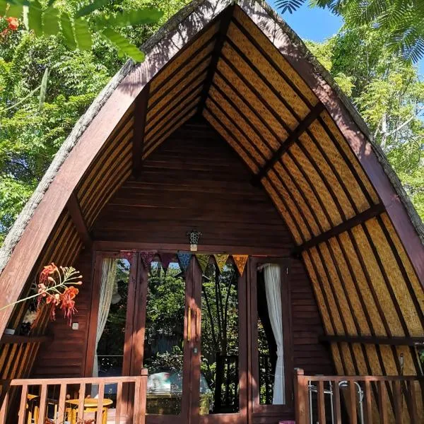 Meno Madia Bungalows, hotel in Gili Meno