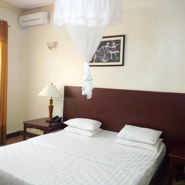 Peniel Beach Hotel, hôtel à Entebbe