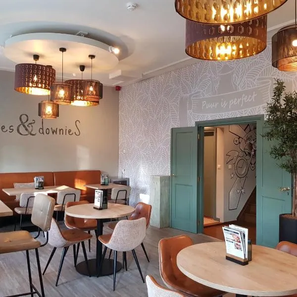 Slapen Bij Brownies & Downies, ξενοδοχείο σε Valkenswaard