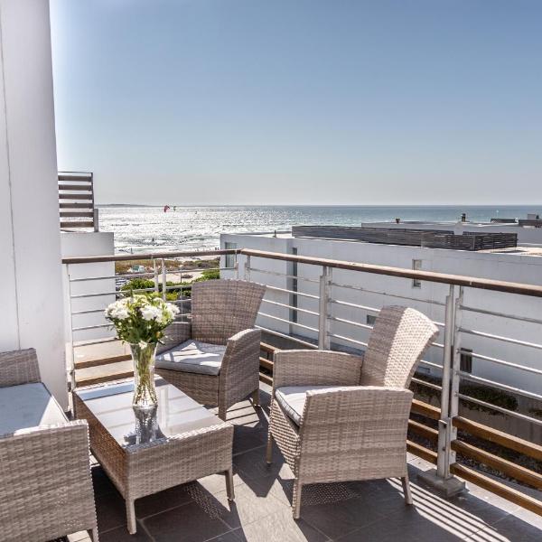 Spectacular Sea View Apartment 257 Eden on The Bay, Blouberg, Cape Town