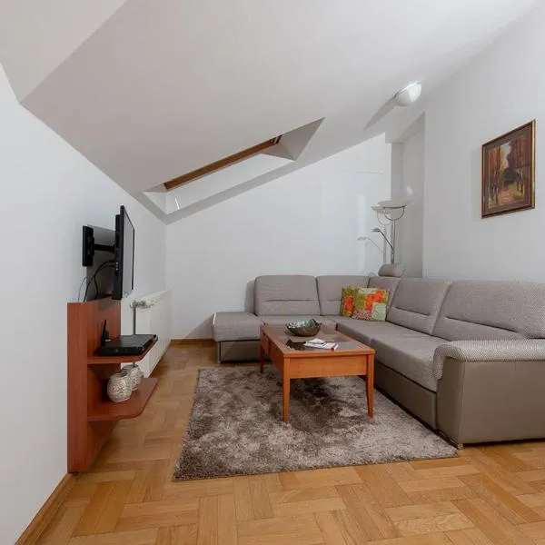 Apartmani Špoljar, ξενοδοχείο σε Zupanja