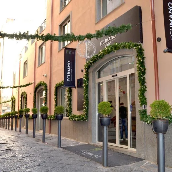 Ecumano Space, hotel in Napels