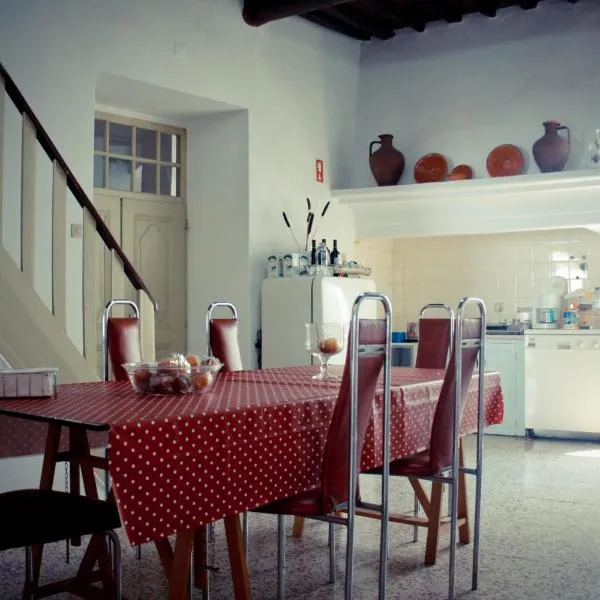 Hostel Portalegre、ポルタレグレのホテル