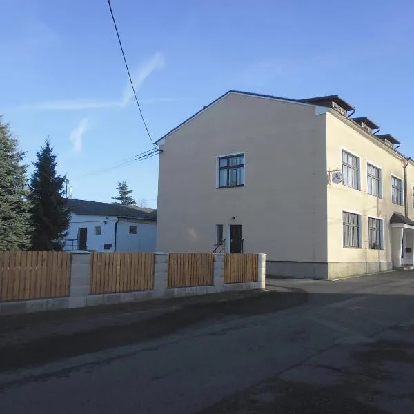 bike-Hotel Měděnec, ξενοδοχείο σε Nove Mesto pod Smrkem