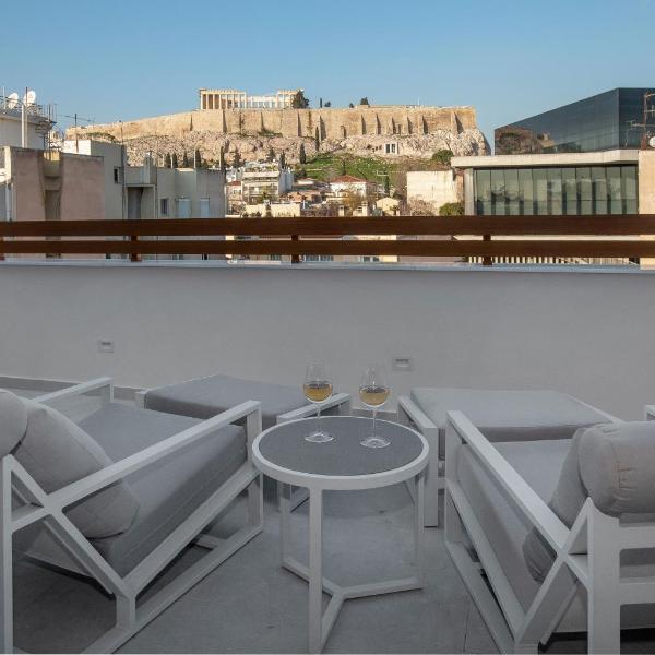 Acropolis Golden Suites by GHH