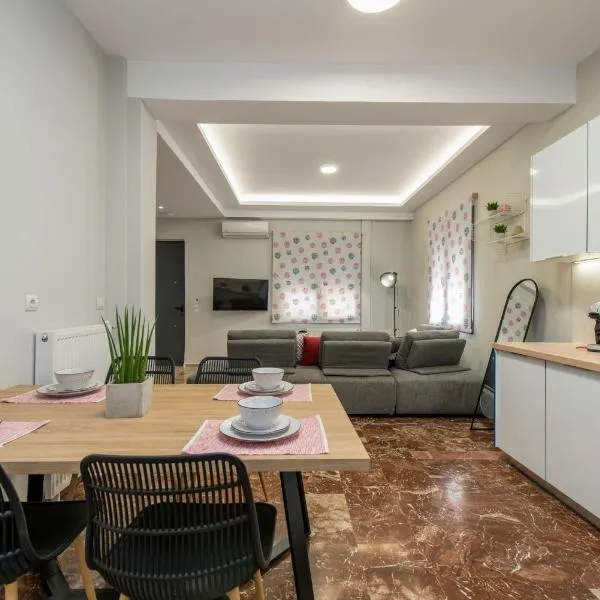 Bright & Stunning Flat in the City Centre, hotel v destinaci Zakynthos Town