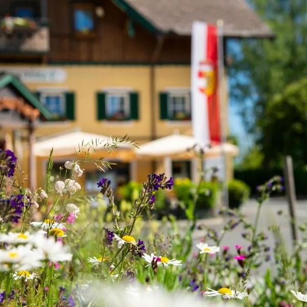 Hotel Landgasthof Altwirt, hotell sihtkohas Seeham