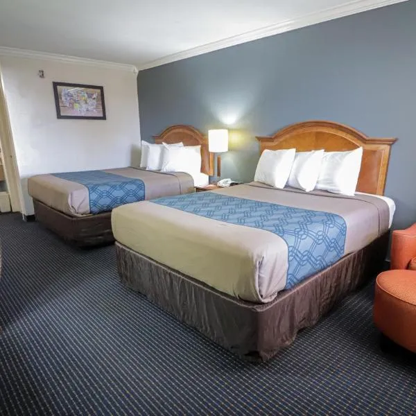 University Inn & Suites, Hotel in San Antonio