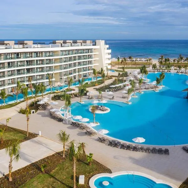 Ocean Coral Spring Resort - All Inclusive, hotel di Falmouth