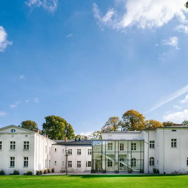 Kasztanowy Pałac, hotel en Swadzim