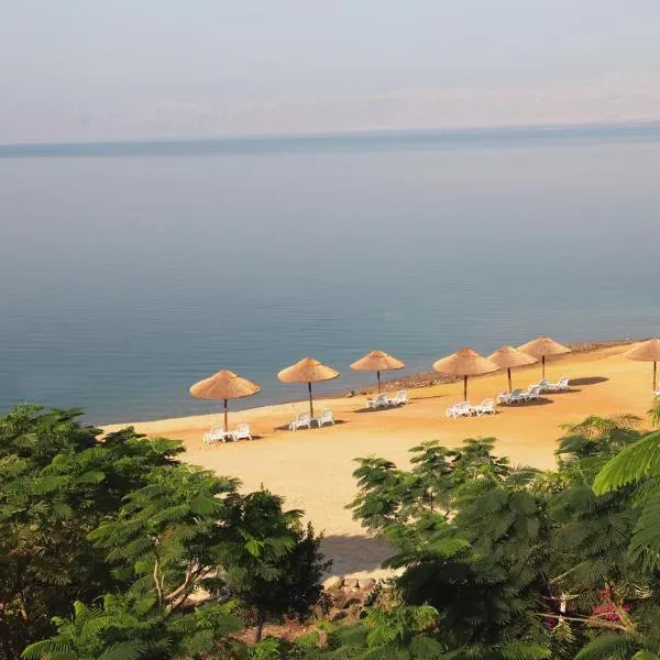Holiday Inn Resort Dead Sea by IHG, hotel in Sowayma