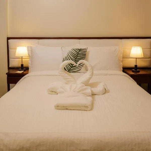 Amigos Dauin Hostel, hotel din Dauin