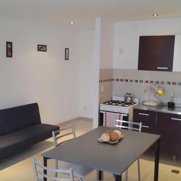 Departamento amoblado de un dormitorio 43m2, hotel en Río Grande