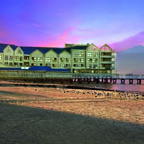 Strand Pavilion, hotel in Strand