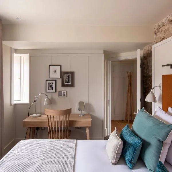 Abbey Strand Apartments, at Holyrood, hotel in Edinburgh