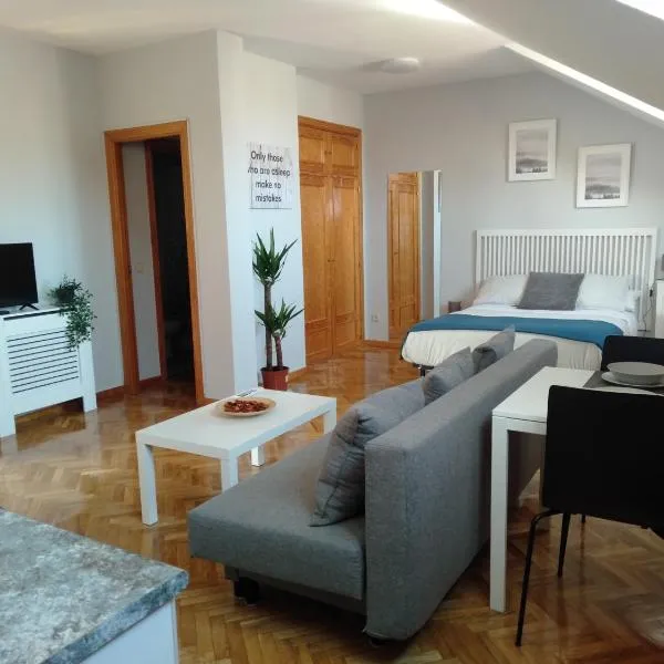 Airport Ifema Barajas Home, hotel en Madrid