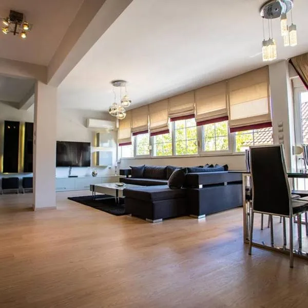 A Stylish Apartment In The Center Of Kastoria, ξενοδοχείο στην Καστοριά