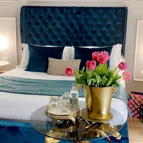 INTOMILAN Galleria Duomo I Boutique & Design Aparthotel, hotel in Milaan