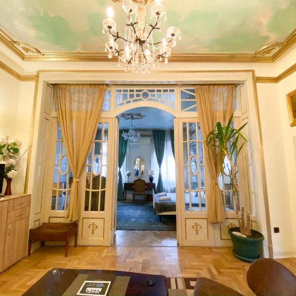 Apartments HOUSE OF THE GREATS Skadarlija