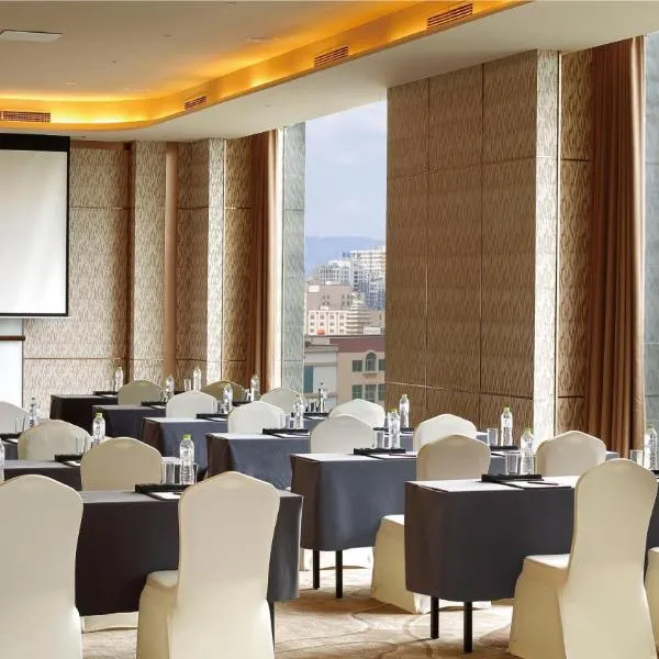 Crowne Plaza Kunming City Centre by IHG, hotel in Kunming