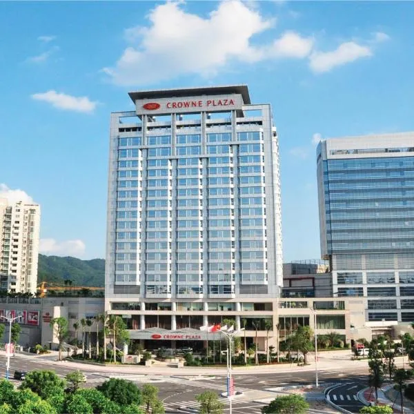 永安新城皇冠假日酒店 ，位于中山的酒店