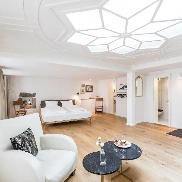 Montmartre, hotel v Curychu