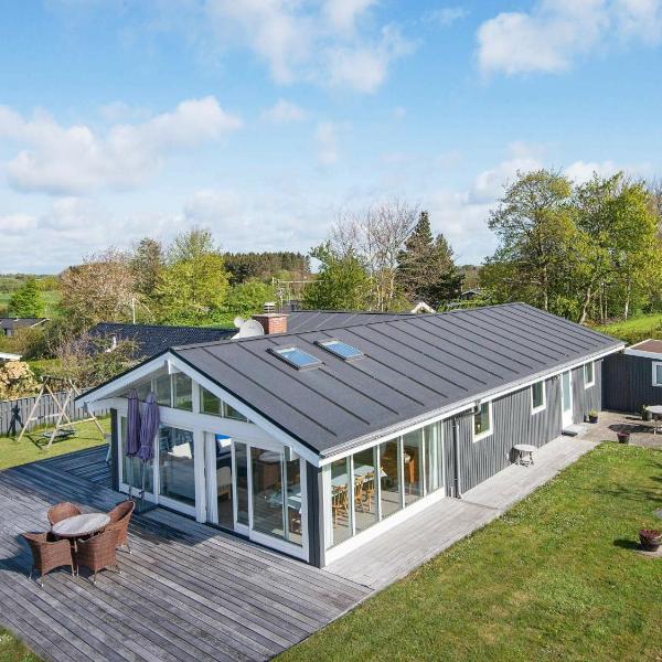 6 person holiday home in B rkop