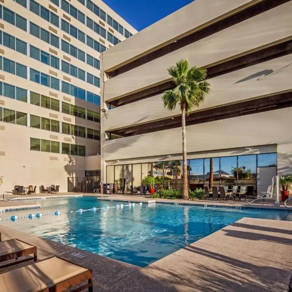 Crowne Plaza Phoenix Airport - PHX by IHG, hotel en Phoenix