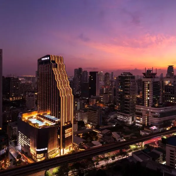 Carlton Hotel Bangkok Sukhumvit，位于曼谷的酒店